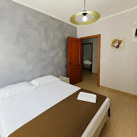 Etnapartment 3 Giardini-Naxos